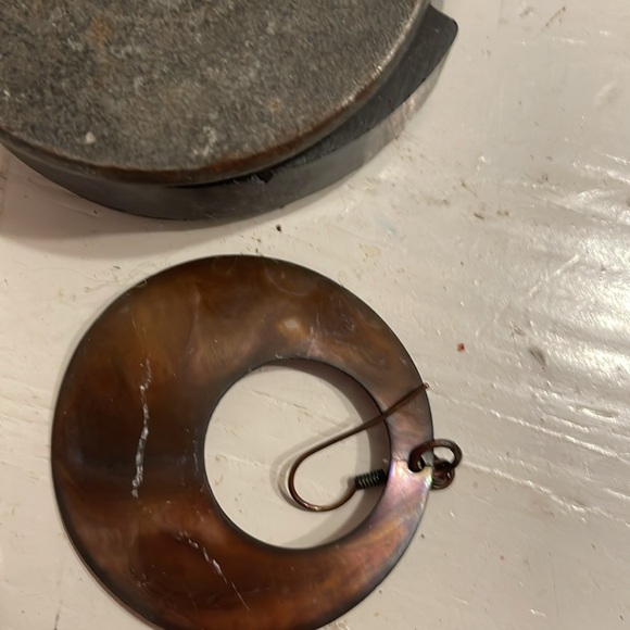 2.75” mixed metal open circle hoop dangle earrings on French wire - Picture 8 of 10